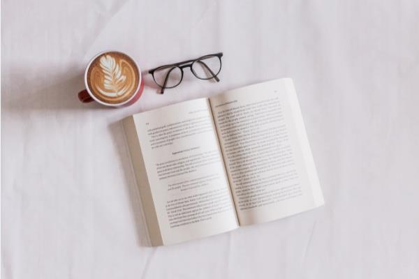 中考满分作文那一刻我的世界春暖花开600|福建厦门中考满分作文：我的世界始终有灯照亮