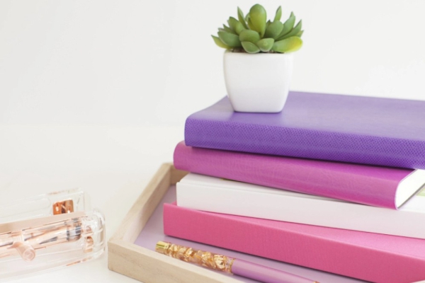 我们是一家人中考满分作文_坐井观天中考满分作文